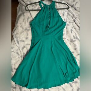 Beautiful express green dress